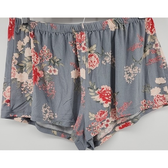 Flora Nikrooz Silky Floral Shorts Cami 2-Piece Pajama Set Sz‎ L Grey Feminine - Picture 4 of 7
